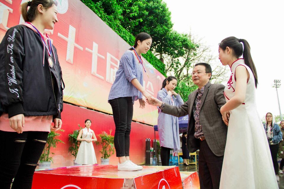 QQ图片20190422081634.jpg